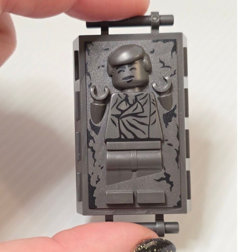LEGO Han Solo in Carbonite Block One Size Grey Excellent 87561 - Picture 2 of 8